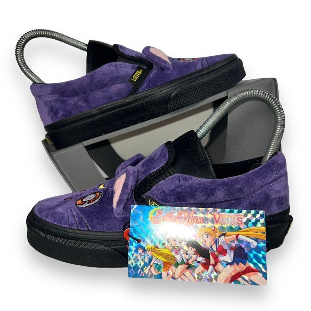 Vans x Sailor Moon Pretty Guardian Luna Slip-on Sneakers Purple / Black Youth 2
